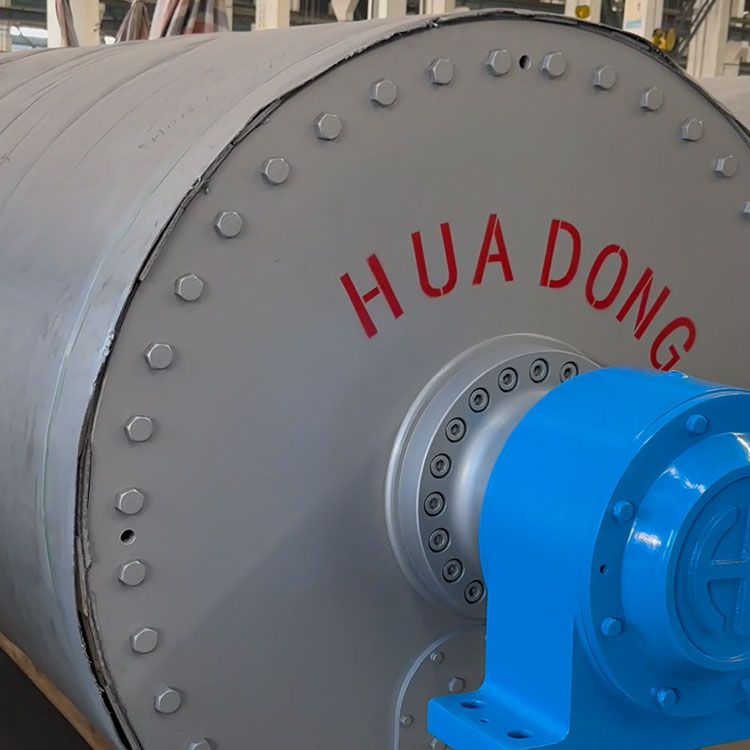 What is the function of Paper Machine VAC Cylinder